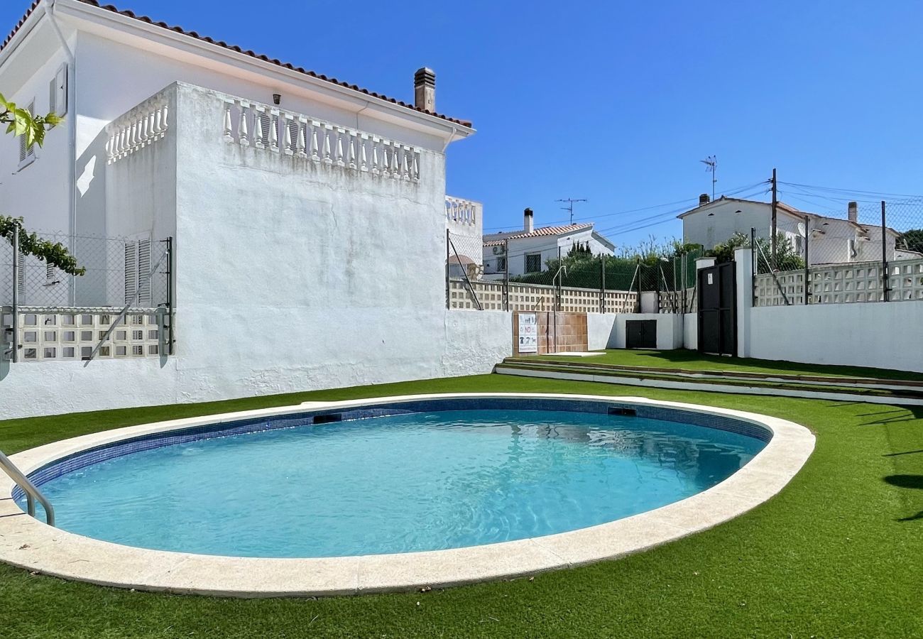 Casa en L'Escala - CASA LA VINYA 16 3D