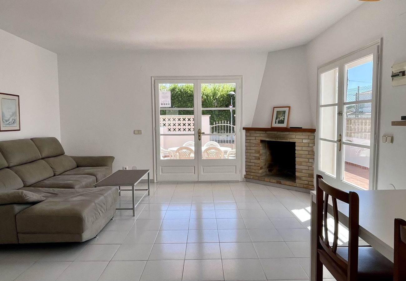 Casa en L'Escala - CASA LA VINYA 16 3D