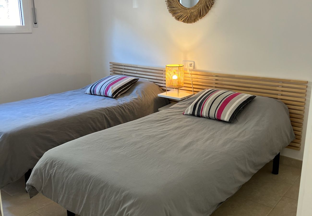 Casa adosada en Estartit - MONTSENY 3