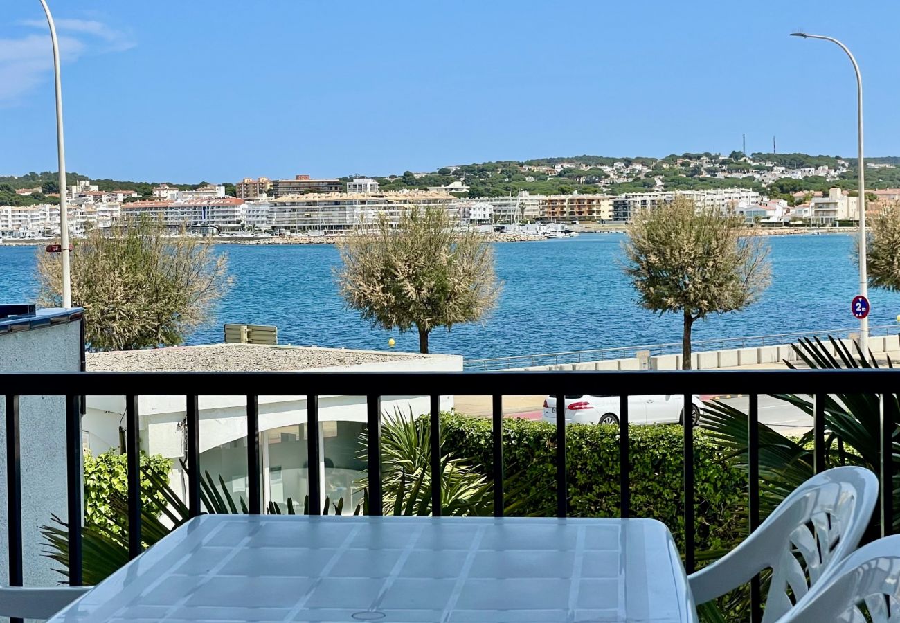 Apartamento en L'Escala - APARTAMENTO PASSEIG DEL MAR 01