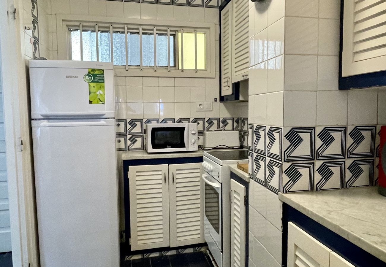 Apartamento en L'Escala - APARTAMENTO PASSEIG DEL MAR 01