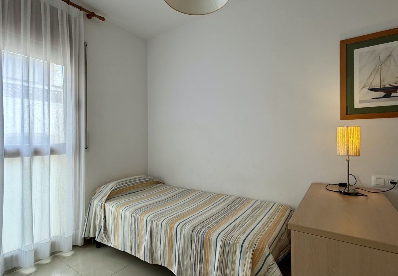 Apartamento en L'Escala - MESTRAL 1-4