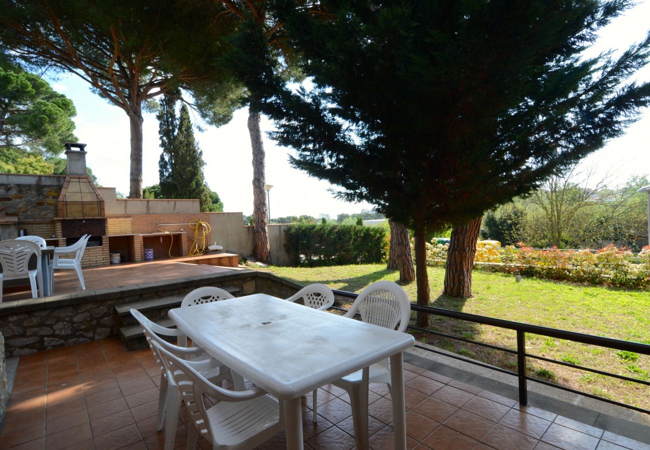 Apartament en L´Escala - MUSEU BAIXOS 4D