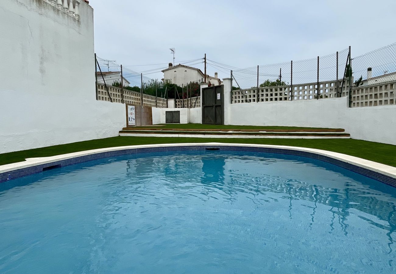 Casa en L´Escala - CASA LA VINYA 14 3D