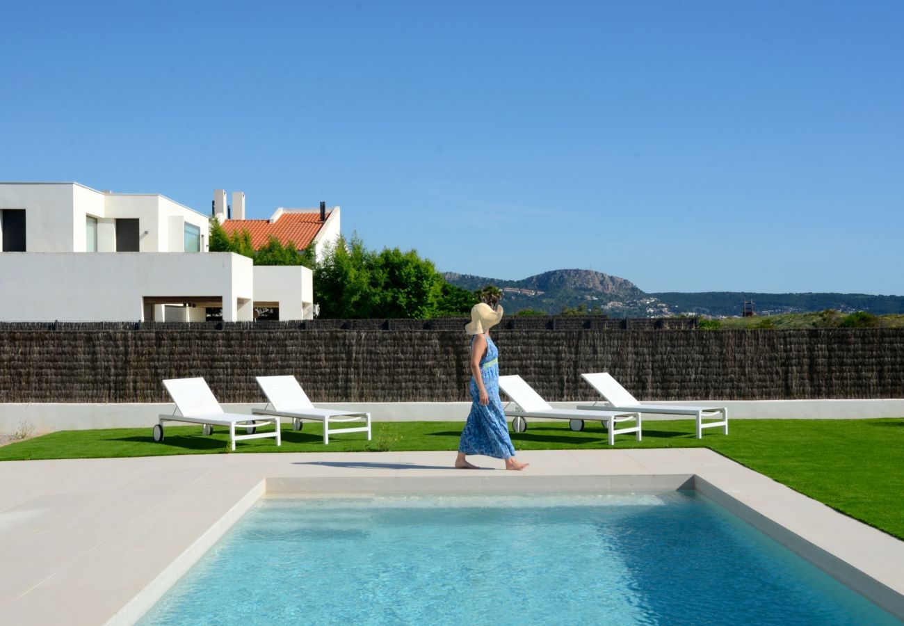 Vil.la en Torroella de Montgri - VILLA PINELL