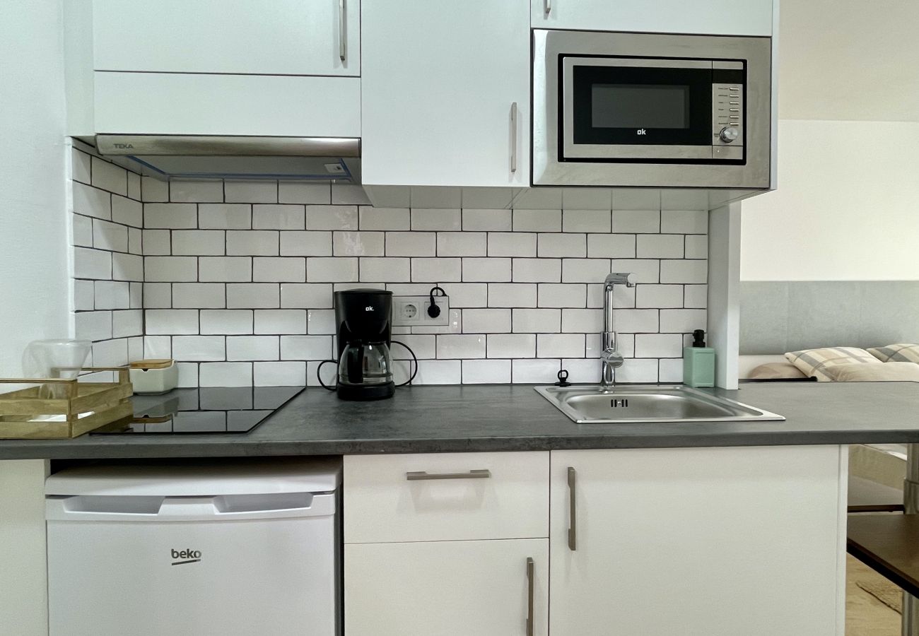 Estudi en Pals - ESTUDI SWING