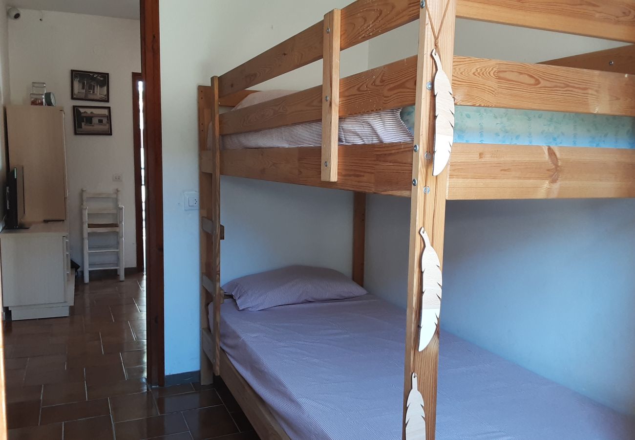 Casa adossada en L´Escala - TER 9