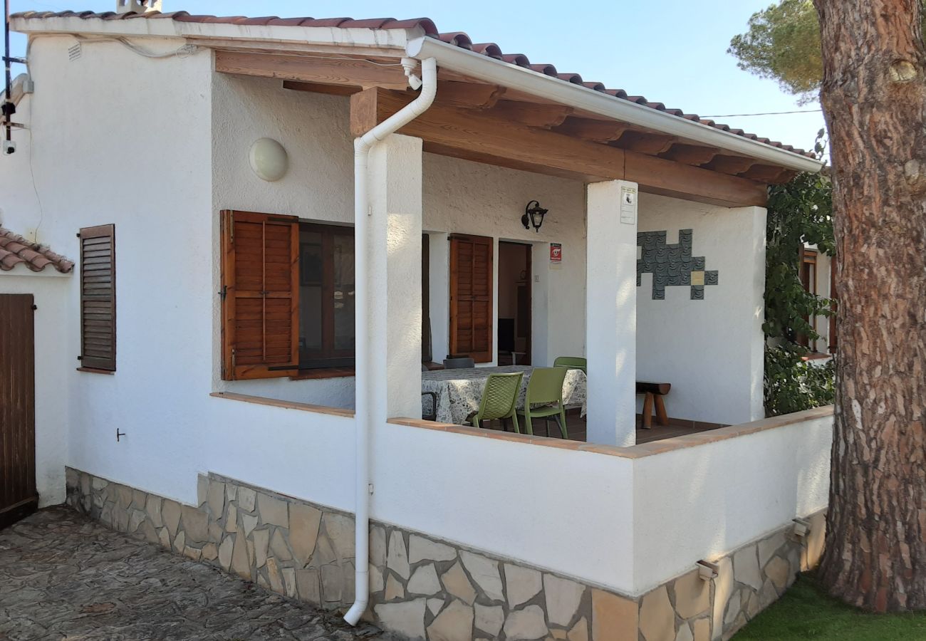 Casa adossada en L´Escala - TER 9