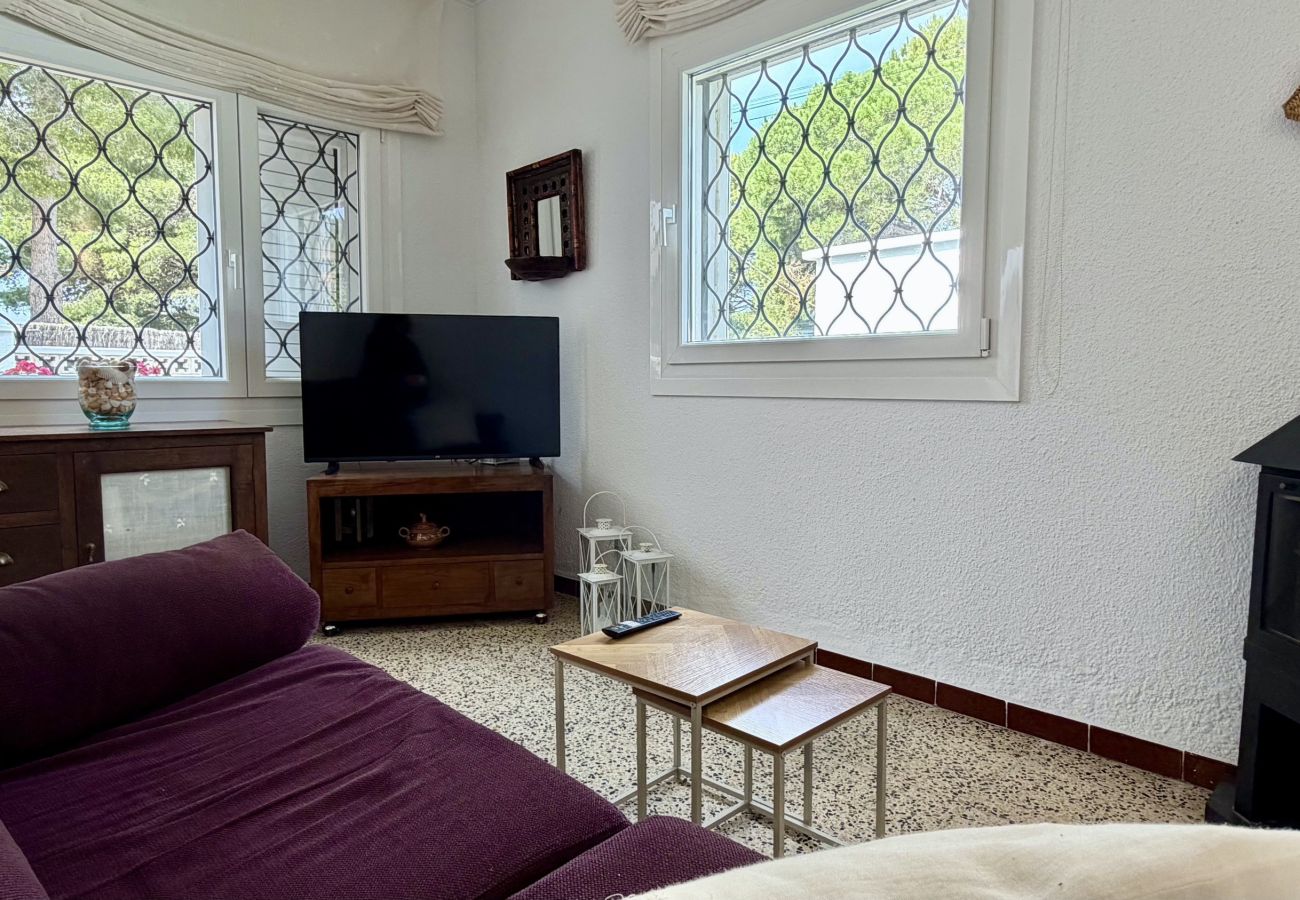 Casa adossada en L´Escala - CASA EDNA