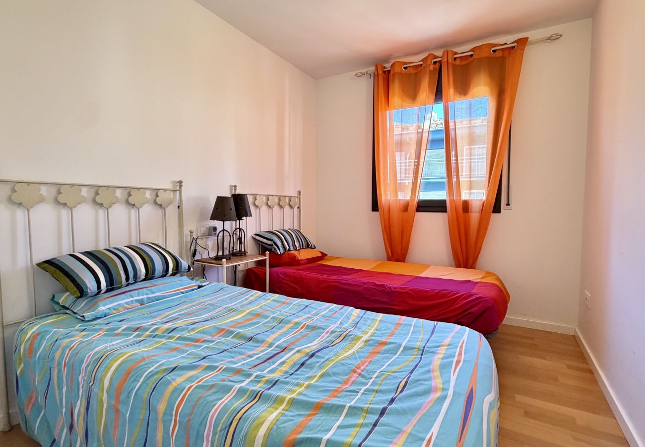 Apartament en Estartit - ESGLESIA 7 2-4