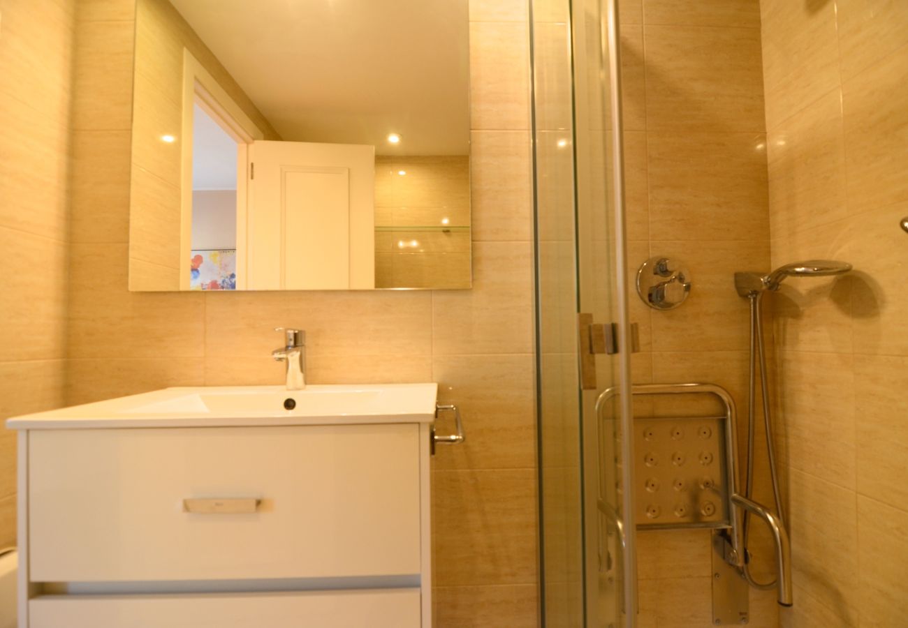 Apartament en L´Escala - TERRASSA DEL MAR ESC. 1    1-A
