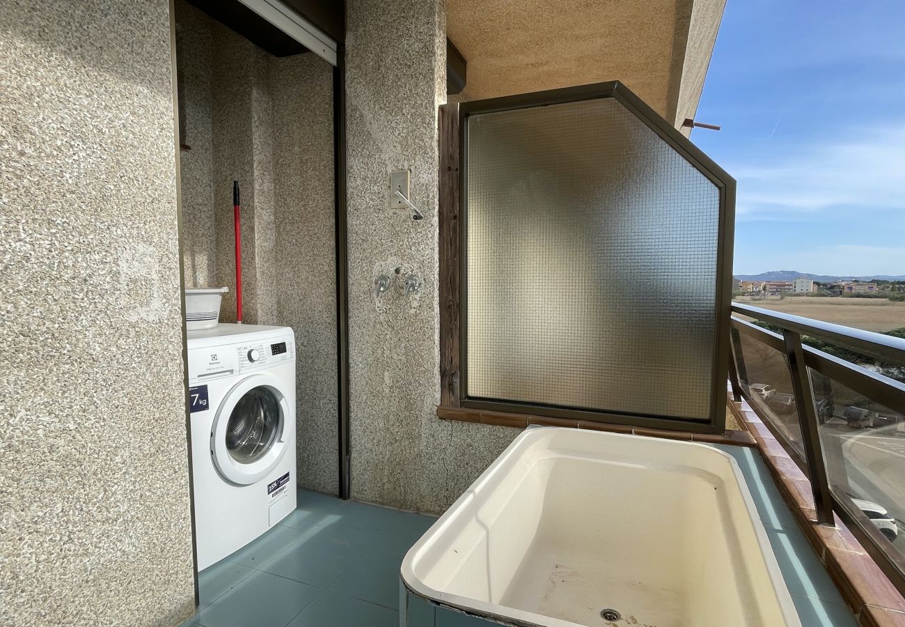 Ferienwohnung in Estartit - Schöne Wohnung direkt am Meer