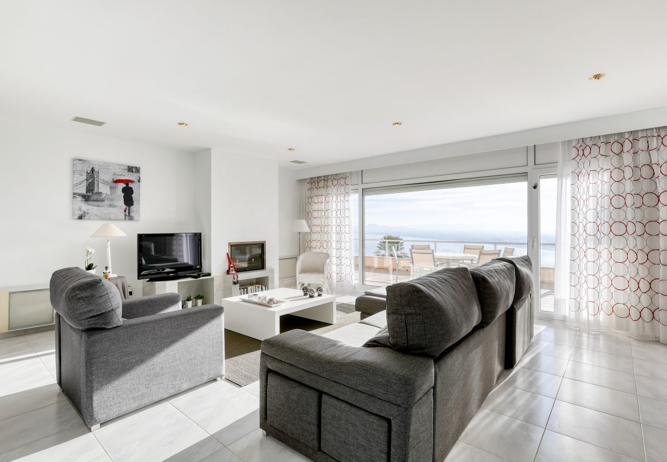 Villa in Estartit - CAP DE LA BARRA 60