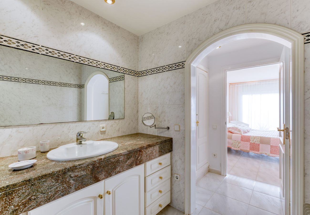 Villa in Estartit - CAP DE LA BARRA 60