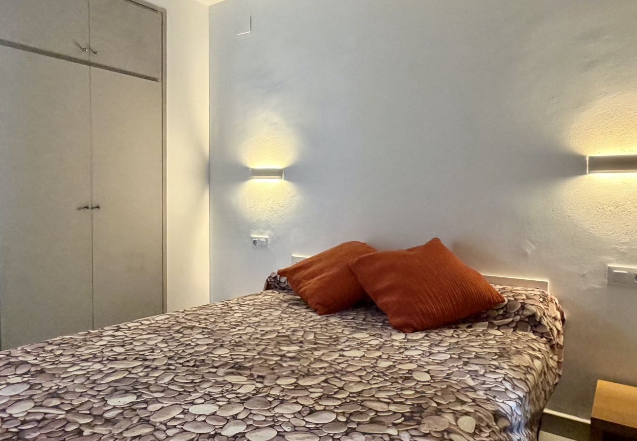 Ferienwohnung in L'Escala - APARTAMENTO ELS PESCADORS 2-3 2D