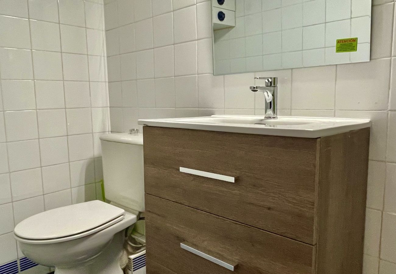 Ferienwohnung in L'Escala - APPARTAMENT PASSEIG DEL MAR 01