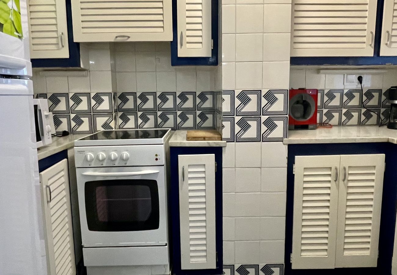 Ferienwohnung in L'Escala - APPARTAMENT PASSEIG DEL MAR 01