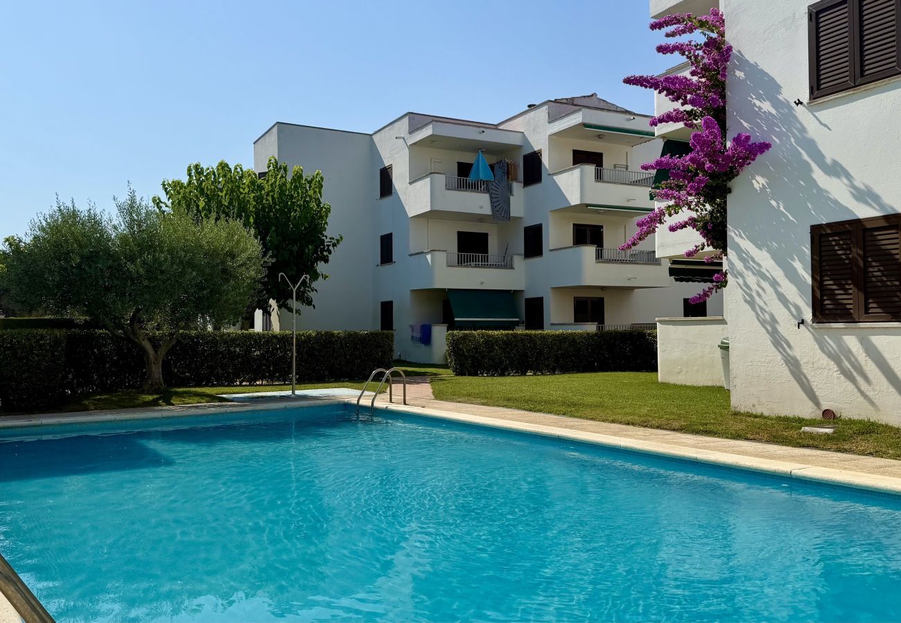 Ferienwohnung in L'Escala - CALA MONTGO 15 2D