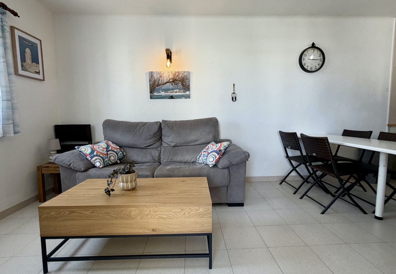 Ferienwohnung in L'Escala - CALA MONTGO 15 2D