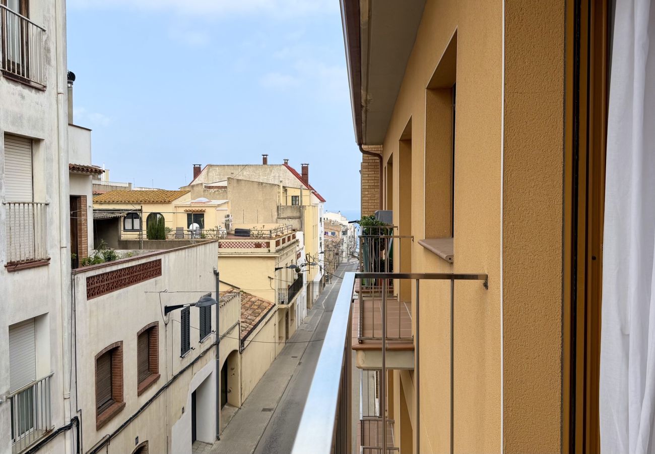 Ferienwohnung in L'Escala - MESTRAL 2-5