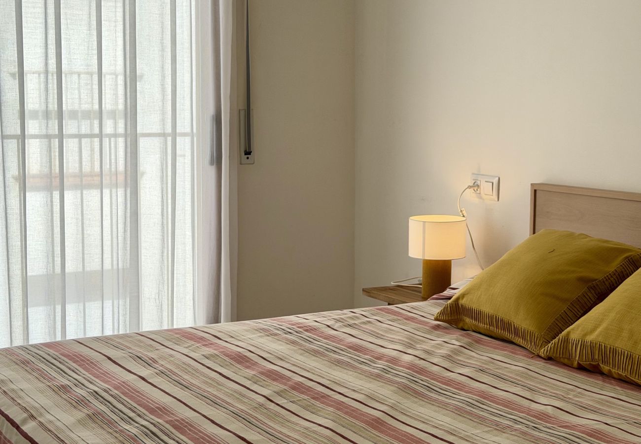 Ferienwohnung in L'Escala - MESTRAL 2-5