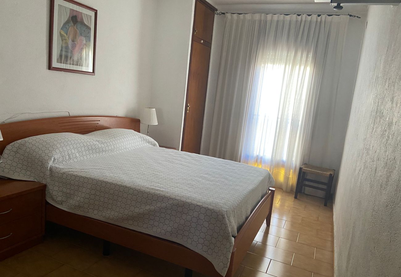 Ferienhaus in L'Escala - LLANÇA 2