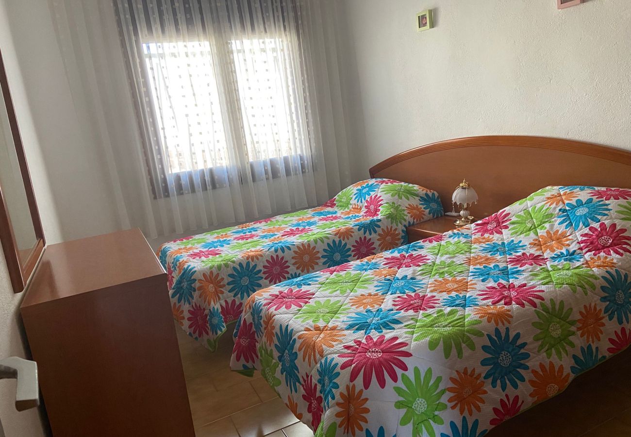 Ferienhaus in L'Escala - LLANÇA 2