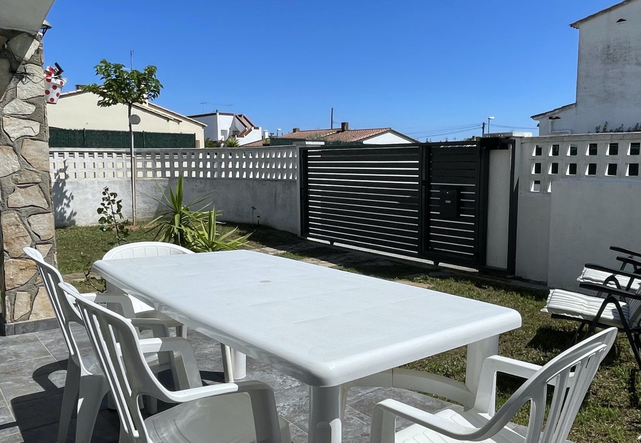 Ferienhaus in L'Escala - LA VINYA 2