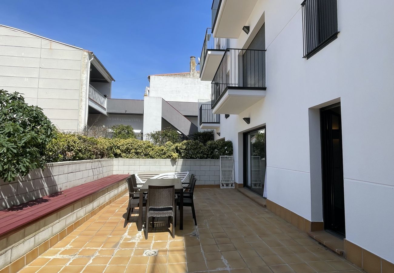 Ferienwohnung in Estartit - DARSENA MIT TERRASSE