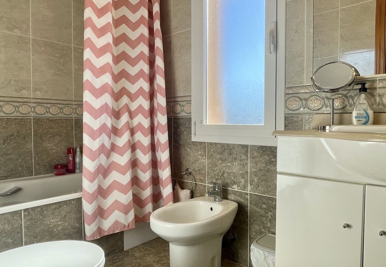 Doppelhaushälfte in L'Escala - RAMBLA MALLOLS 9, CASA LIA