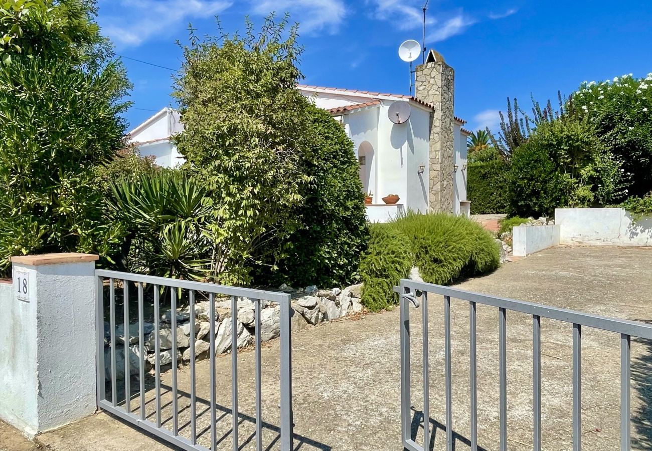 Ferienhaus in Estartit - VILLA DULCE VIDA