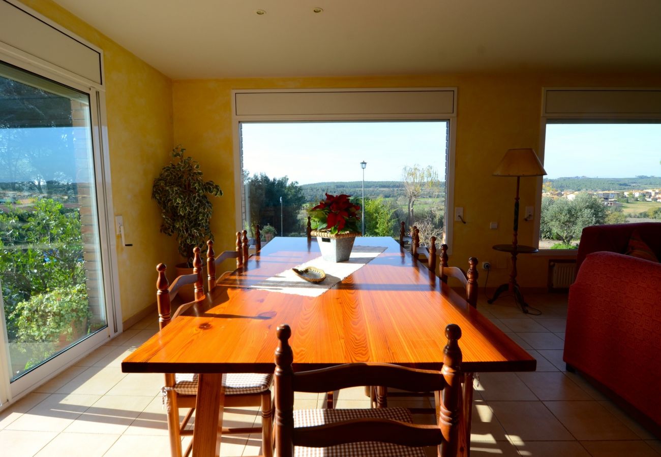 Villa in Garrigoles - LA ROMAGUERA