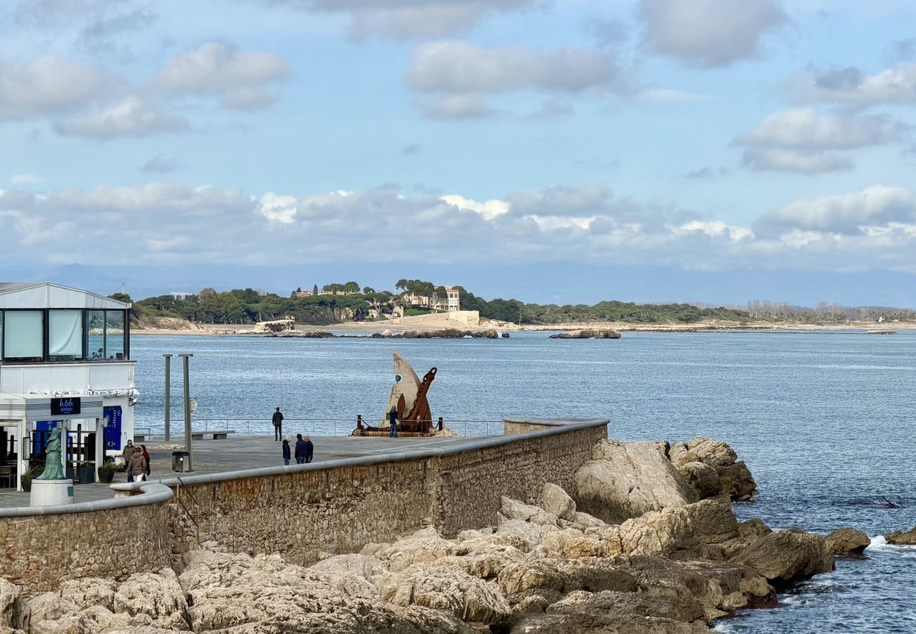 Appartement in L'Escala - APPARTEMENT ELS PESCADORS 2-1  3D