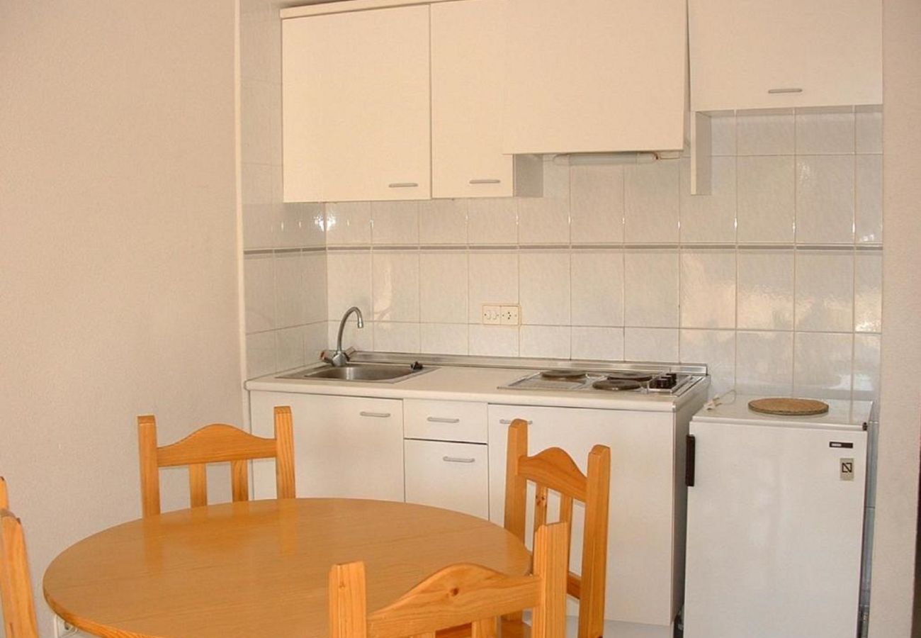 Appartement in L'Escala - APPARTEMENT MAGDA PARK 2D  J2E