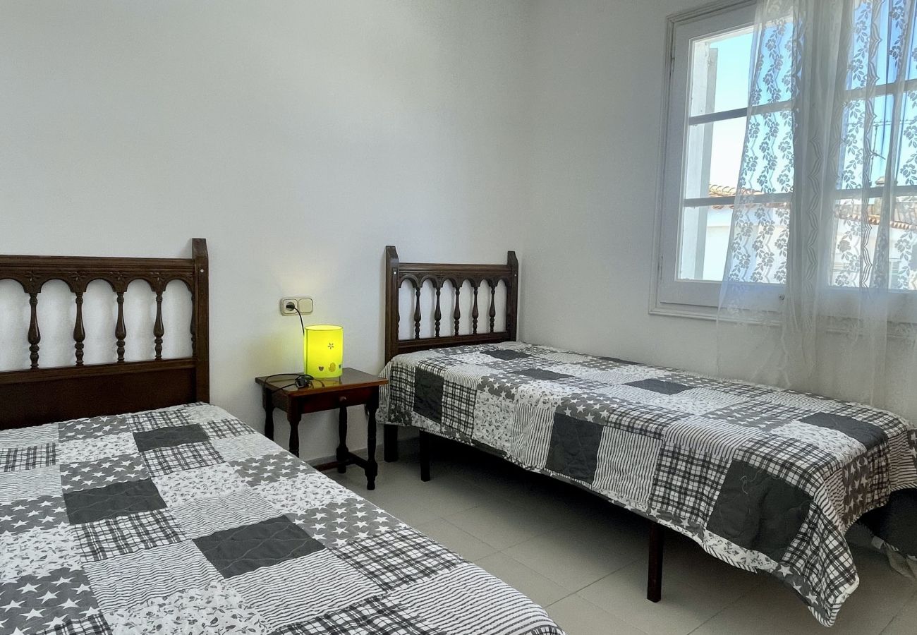 Huis in L'Escala - VAKANTIESHUIS LA VINYA 14 3D