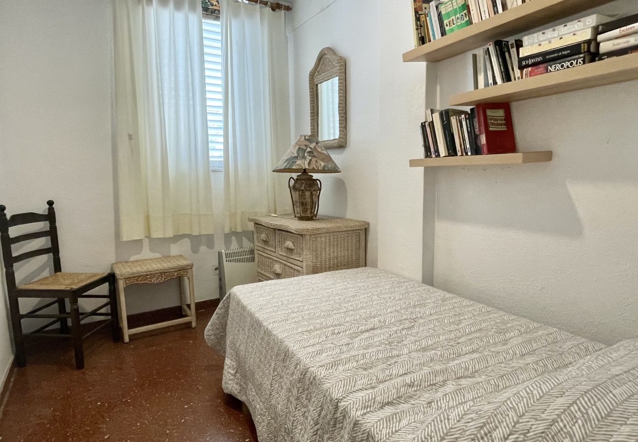 Appartement in Estartit - CATALONIA 6-1