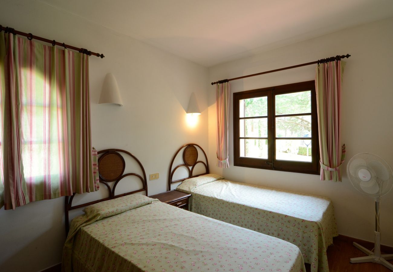 Huis in Pals - RACO DEL GOLF 12