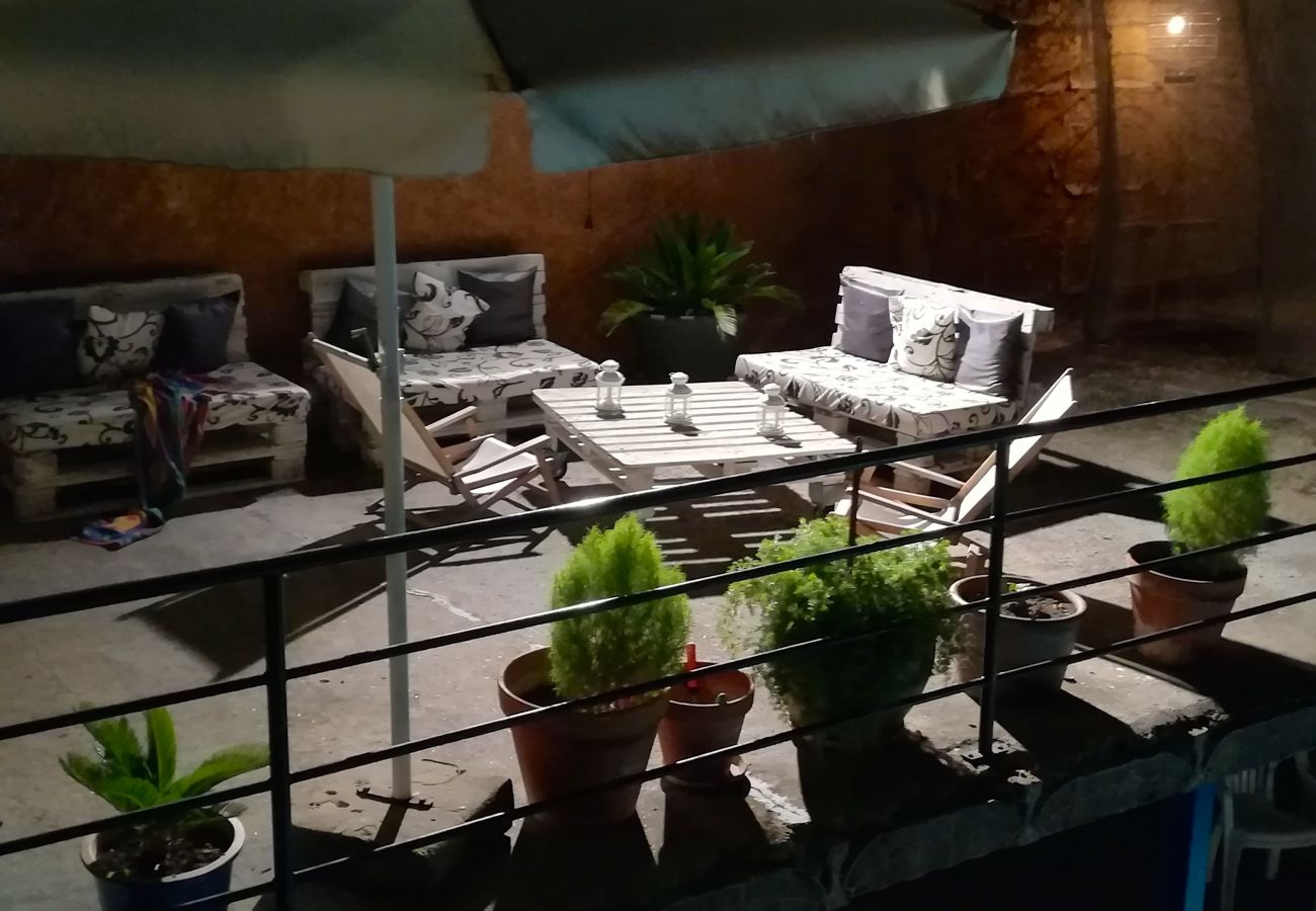 Cottage in Ullastret - CASA CARINA