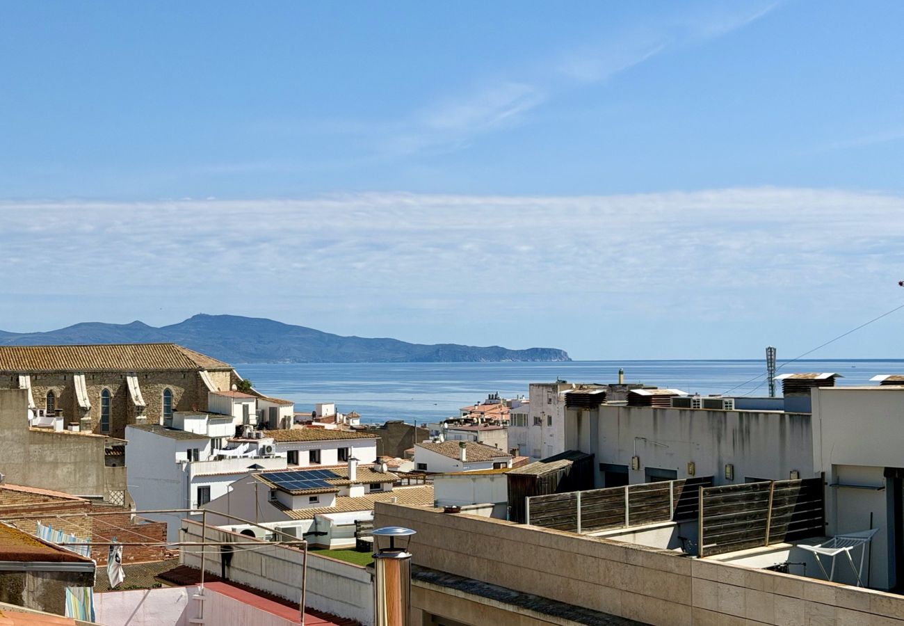 Appartement in L'Escala - MESTRAL 1-4