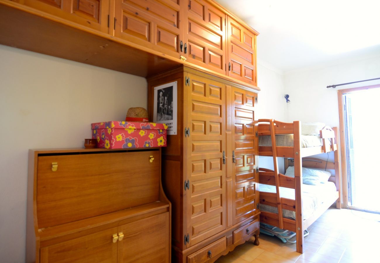 Rijhuis in L'Escala - PUIG 213