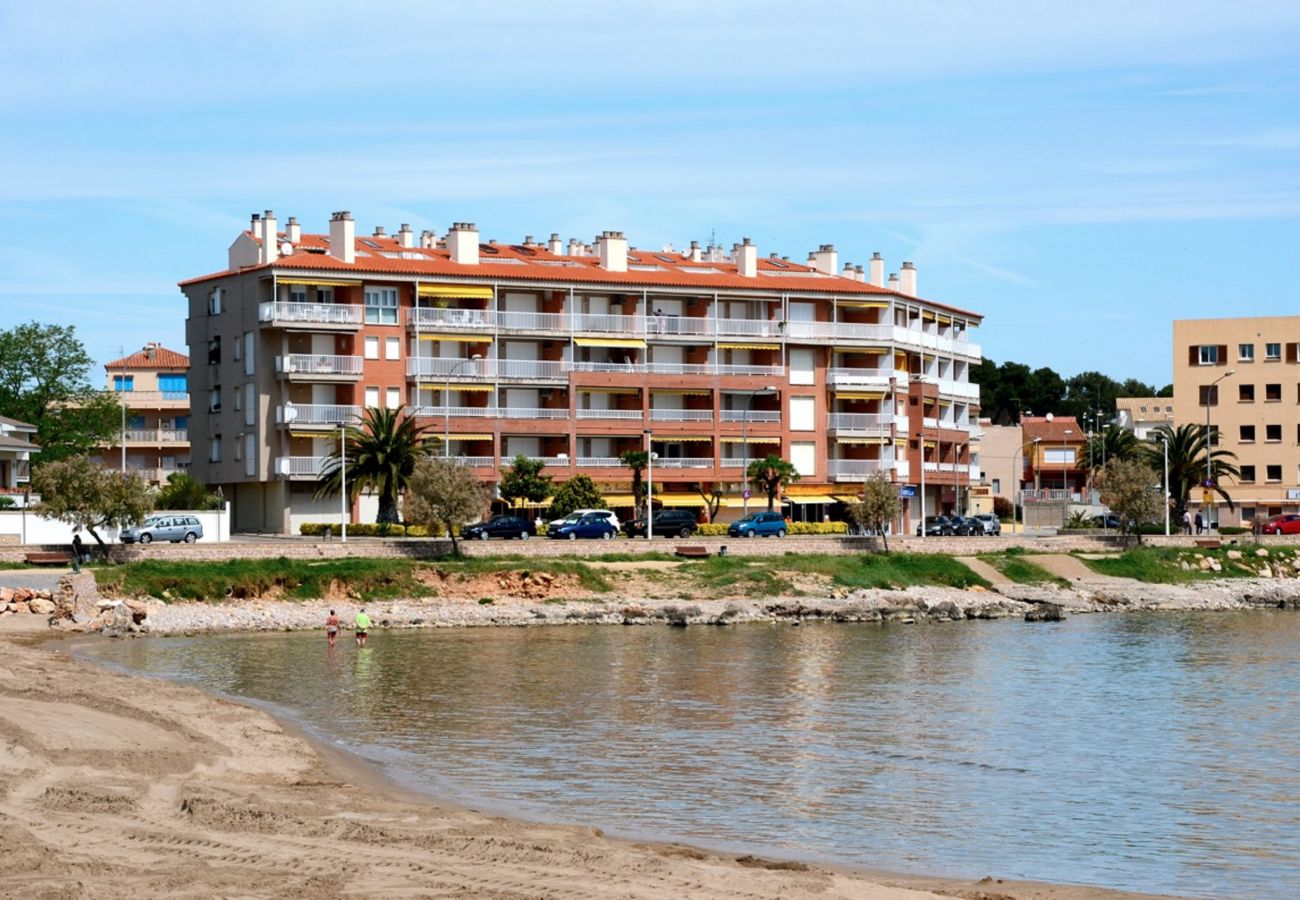 Appartement in L'Escala - TERRASSA DEL MAR 1-1-A