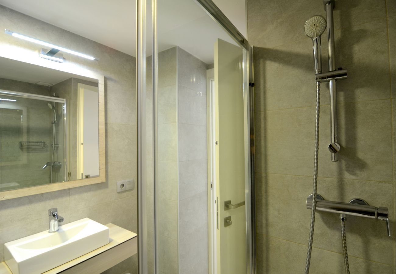 Appartement in Estartit - Appartement met zwembad FESTASTAR 209