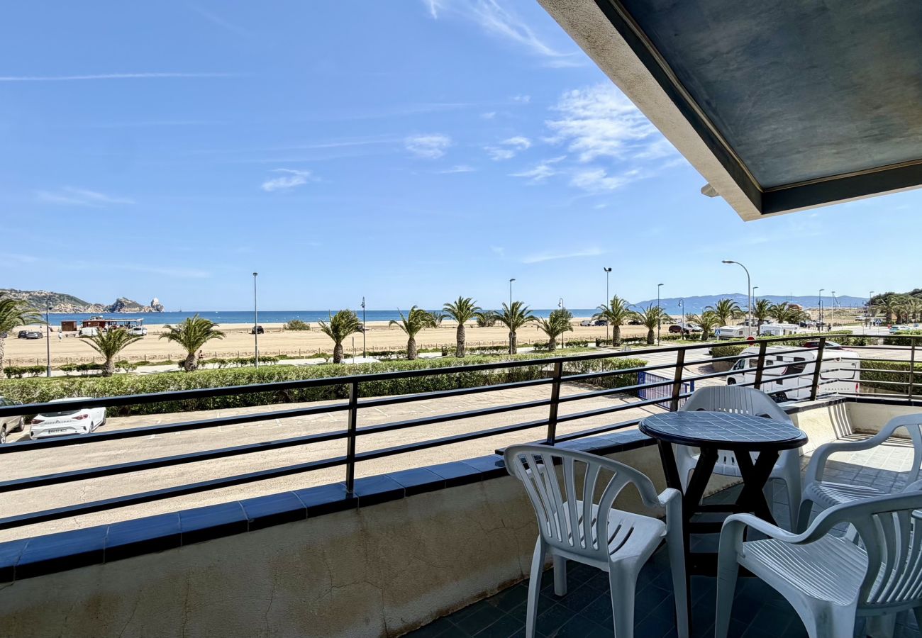 Appartement in Estartit - CATALONIA 1-1