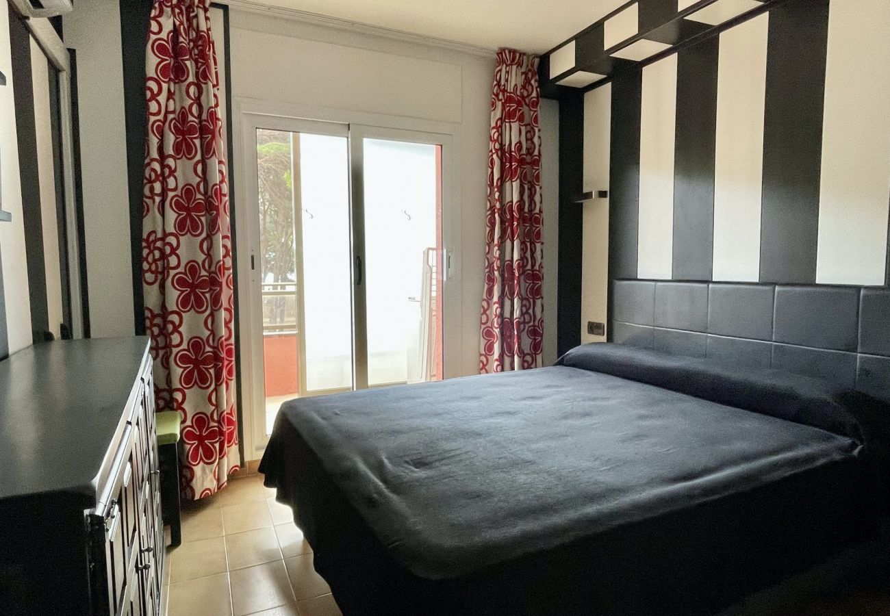 Appartement in Estartit - SALLES BEACH 3