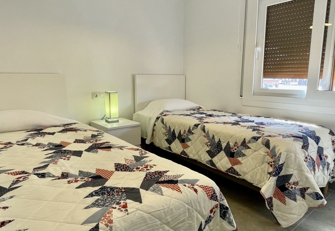 Appartement in L'Escala - RIELLS DE MAR A1