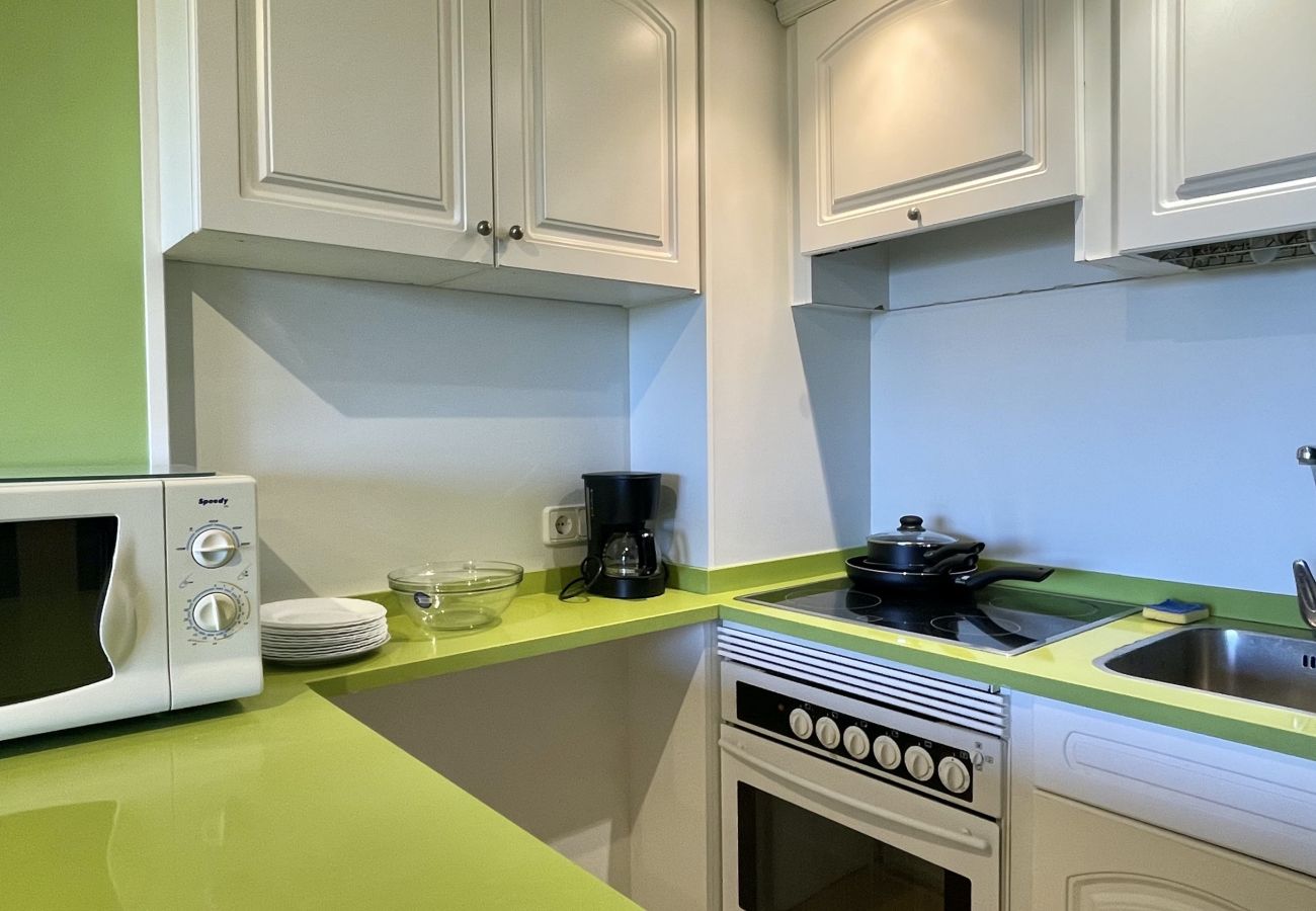 Appartement in Estartit - Salles Beach 44 - duplex met zwembad en uitzicht op zee