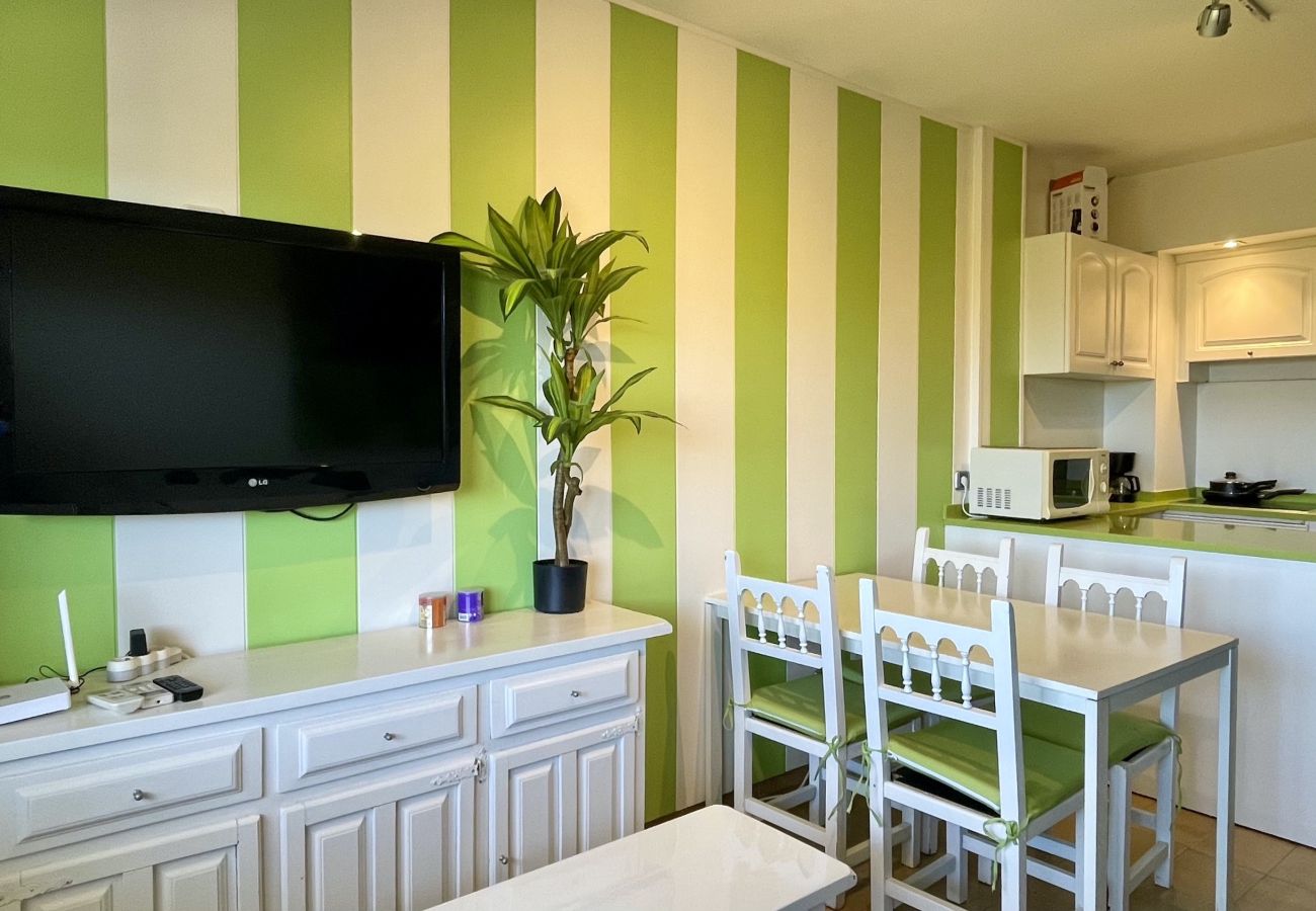 Appartement in Estartit - Salles Beach 44 - duplex met zwembad en uitzicht op zee