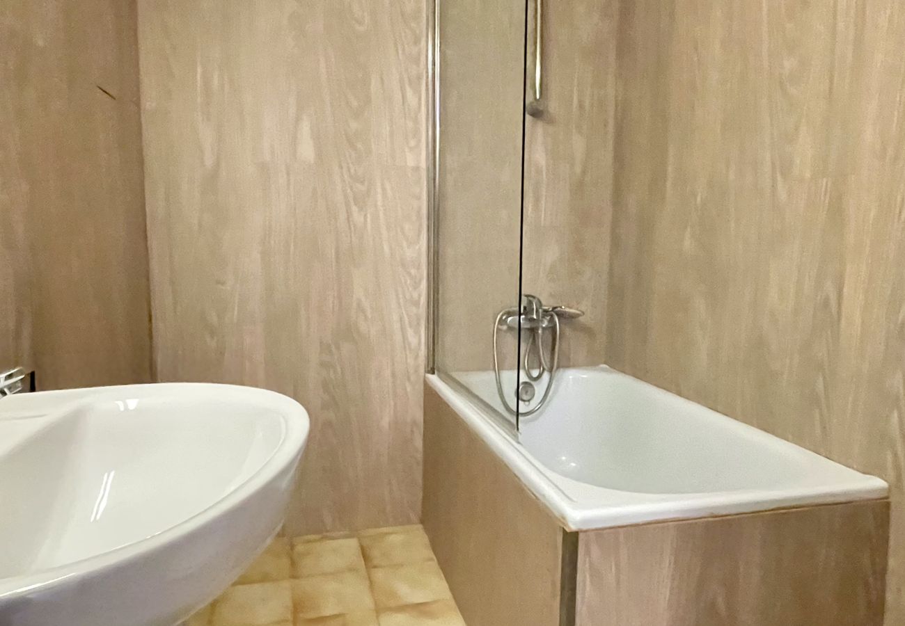 Appartement in Estartit - Salles Beach 44 - duplex met zwembad en uitzicht op zee