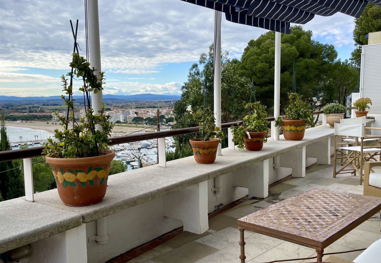 Villa in Estartit - VILLA AZURE