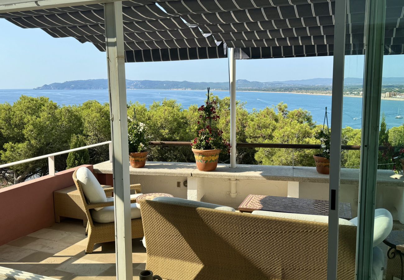 Villa in Estartit - VILLA AZURE